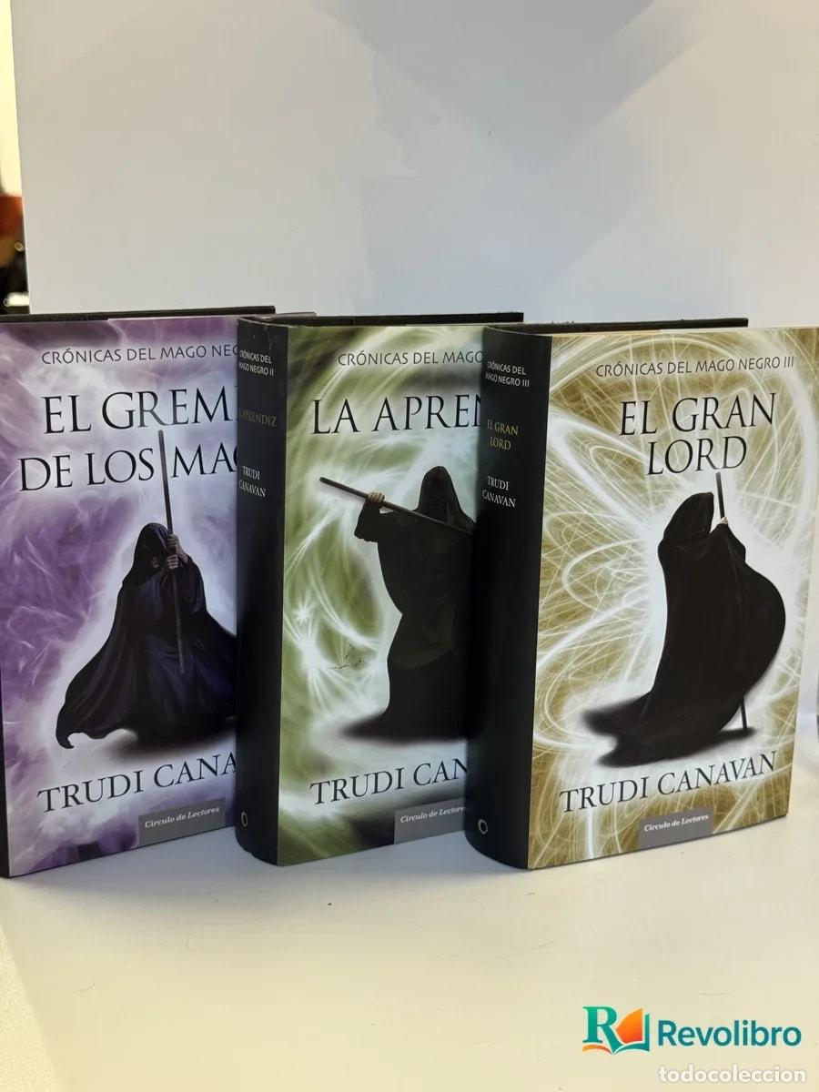 Libros de segunda mano: Lote Cr&oacute;nicas del Mago Negro 3 tomos - Trudi Canavan