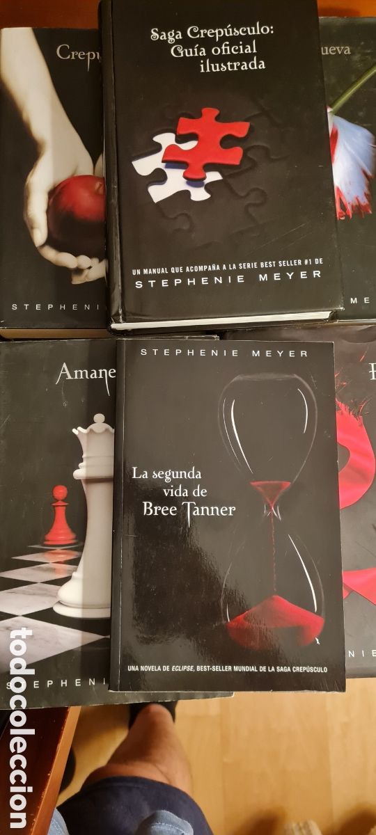 Libros de segunda mano: Saga Crep&uacute;sculo completa + Gu&iacute;a Oficial Ilustrada | Alfaguara