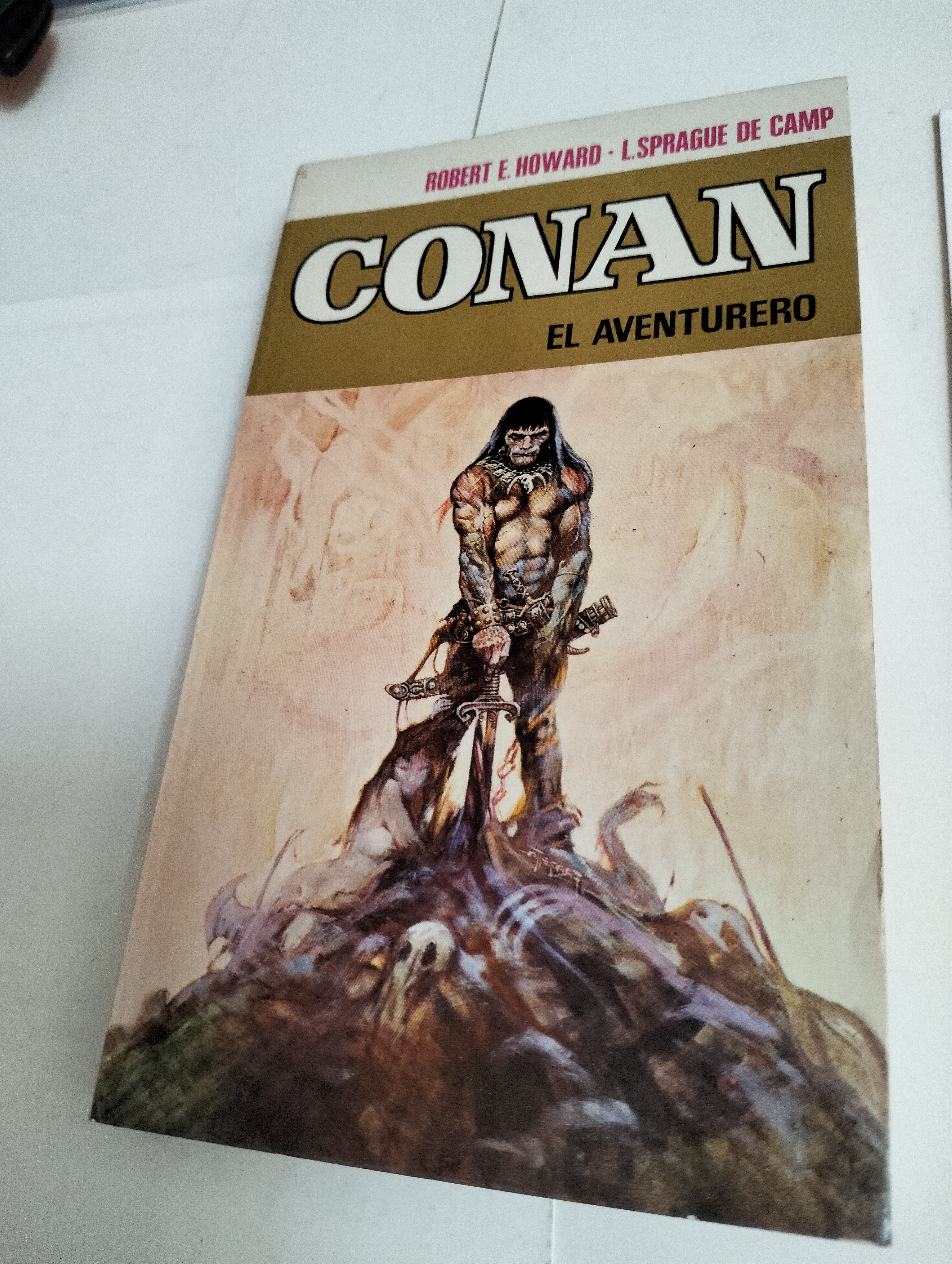 Libros de segunda mano: CONAN EL AVENTURERO . # 8 . por ROBERT E. HOWARD...BRUGUERA... A&Ntilde;O 1973