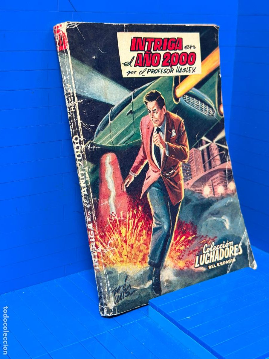 Libros de segunda mano: INTRIGA EN EL A&Ntilde;O 2000 - PROFESOR HASLEY