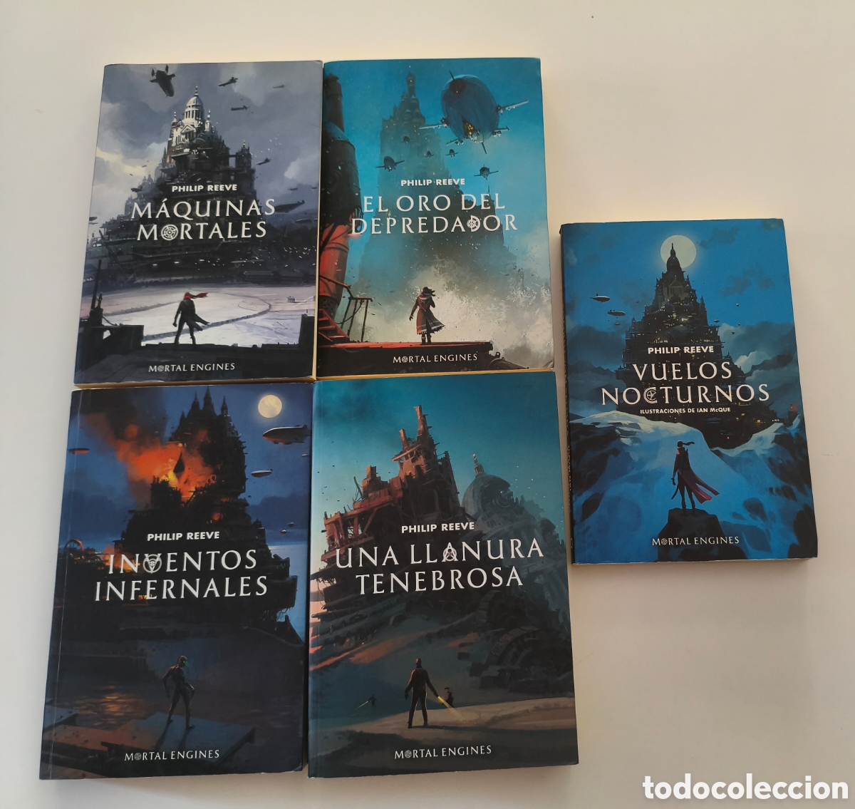 Libros de segunda mano: 020 - tetralog&iacute;a mortal engines + vuelos nocturnos