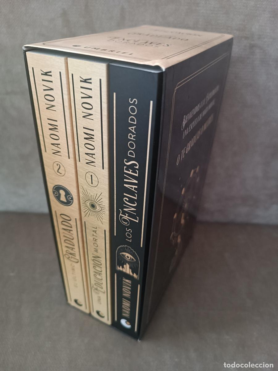 Libros de segunda mano: NAOMI NOVIK - TRILOG&Iacute;A ESCOLOMANCIA - UMBRIEL, 2023 + ESTUCHE - COMO NUEVO