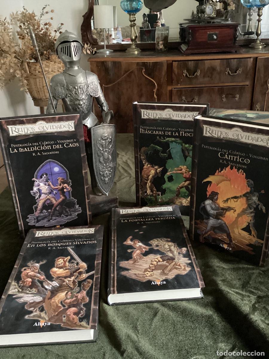 Libros de segunda mano: REINOS OLVIDADOS. PENTALOGIA DEL CL&Eacute;RIGO. 5 TOMOS. COMPLETA.