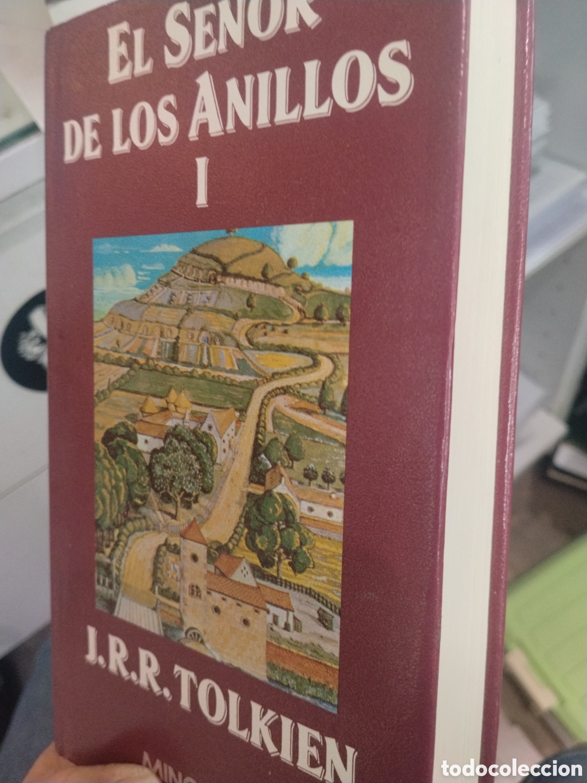 Libros de segunda mano: J. R. R. Tolkien. El se&ntilde;or de los anillos. I