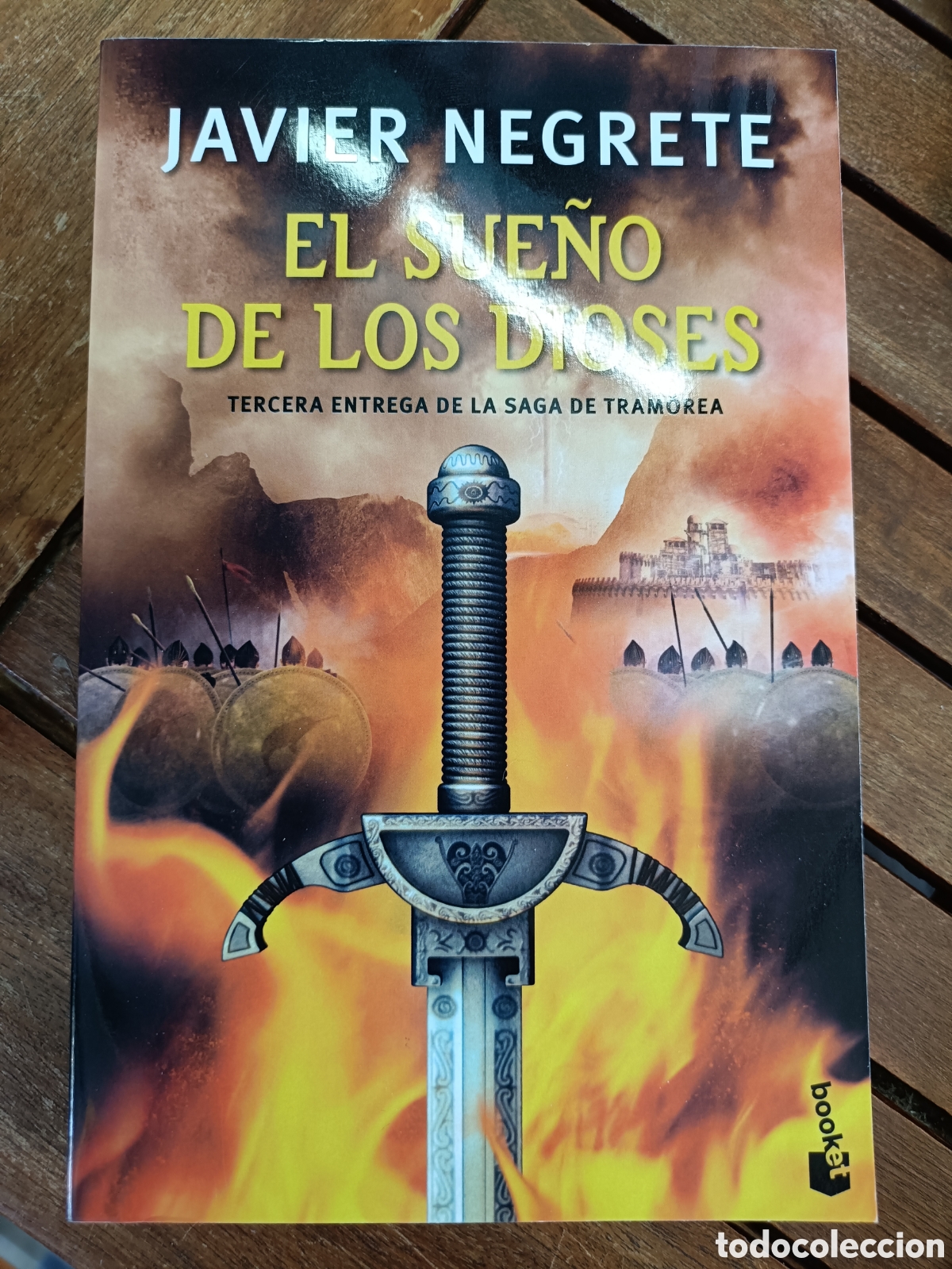 Libros de segunda mano: El sue&ntilde;o de los dioses por Javier Negrete. Saga Tram&oacute;rea 3, Booket. Edici&oacute;n bolsillo
