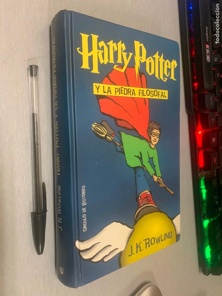 Libros de segunda mano: HARRY POTTER Y LA PIEDRA FILOSOFAL / J. K. ROWLING / C&Iacute;RCULO DE LECTORES