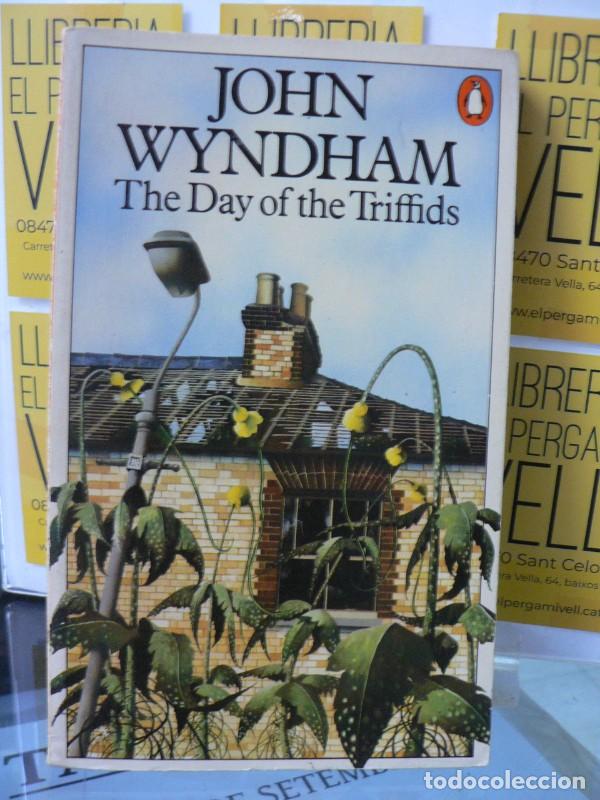Libros de segunda mano: The Day Of The Triffids - John Wyndham - Penguin Books S.a