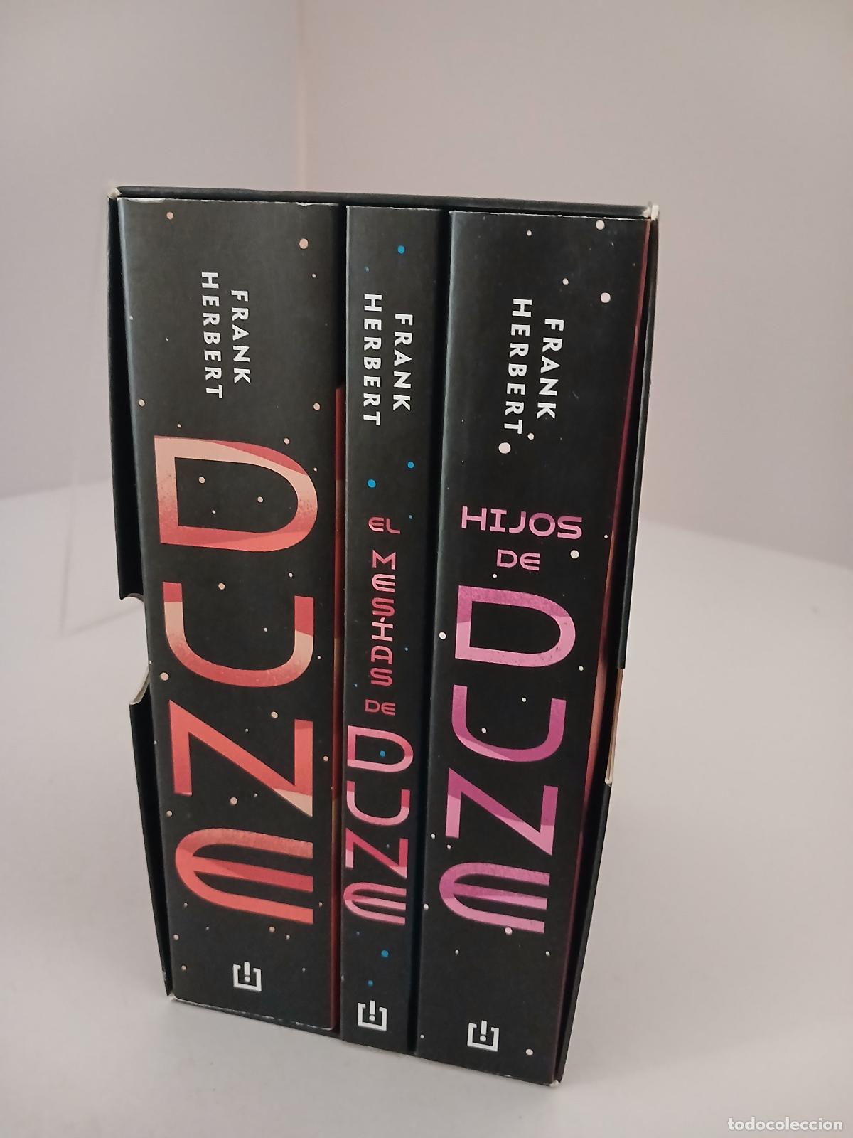 Libros de segunda mano: Estuche las cr&oacute;nicas de Dune - Frank Herbert