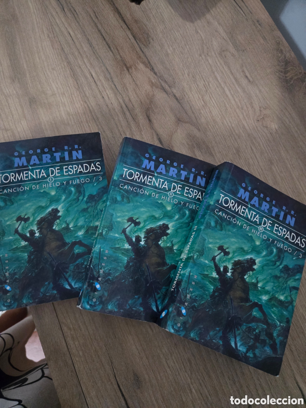 Libros de segunda mano: Lote de tres libros tormenta de espadas