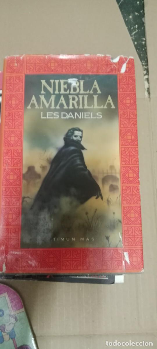 Libros de segunda mano: NIEBLA AMARILLA, LES DANIELS, TIMUN MAS, . LIBRO GG-RM