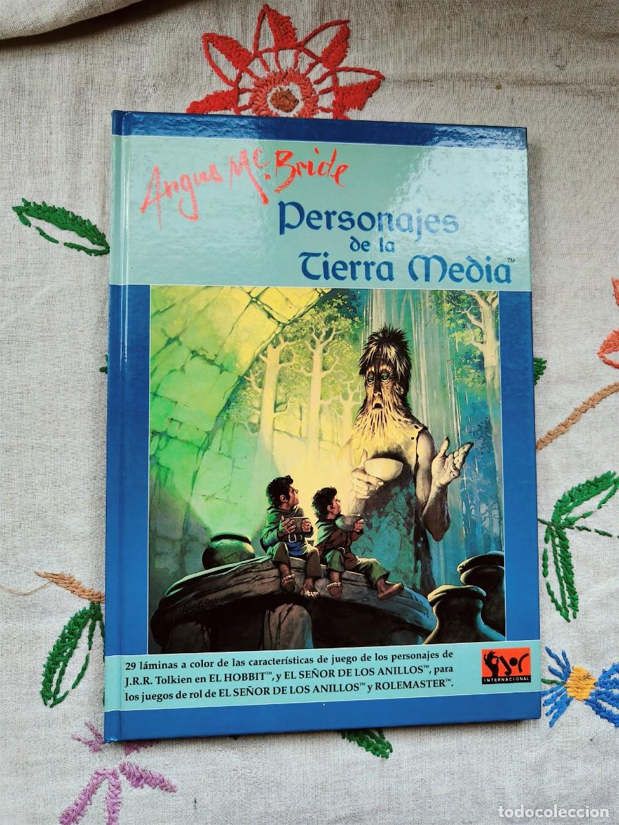 Livros em segunda m&atilde;o: Personajes de la Tierra Media. El Juego de Rol de la Tierra Media. Joc Internacional.