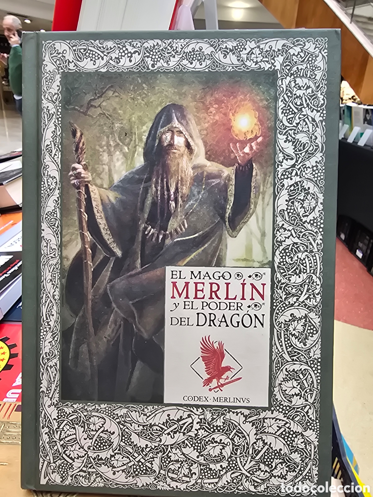 Second hand books: El mago Merlin y el poder del dragon RBA 2021 con mapa historia novela