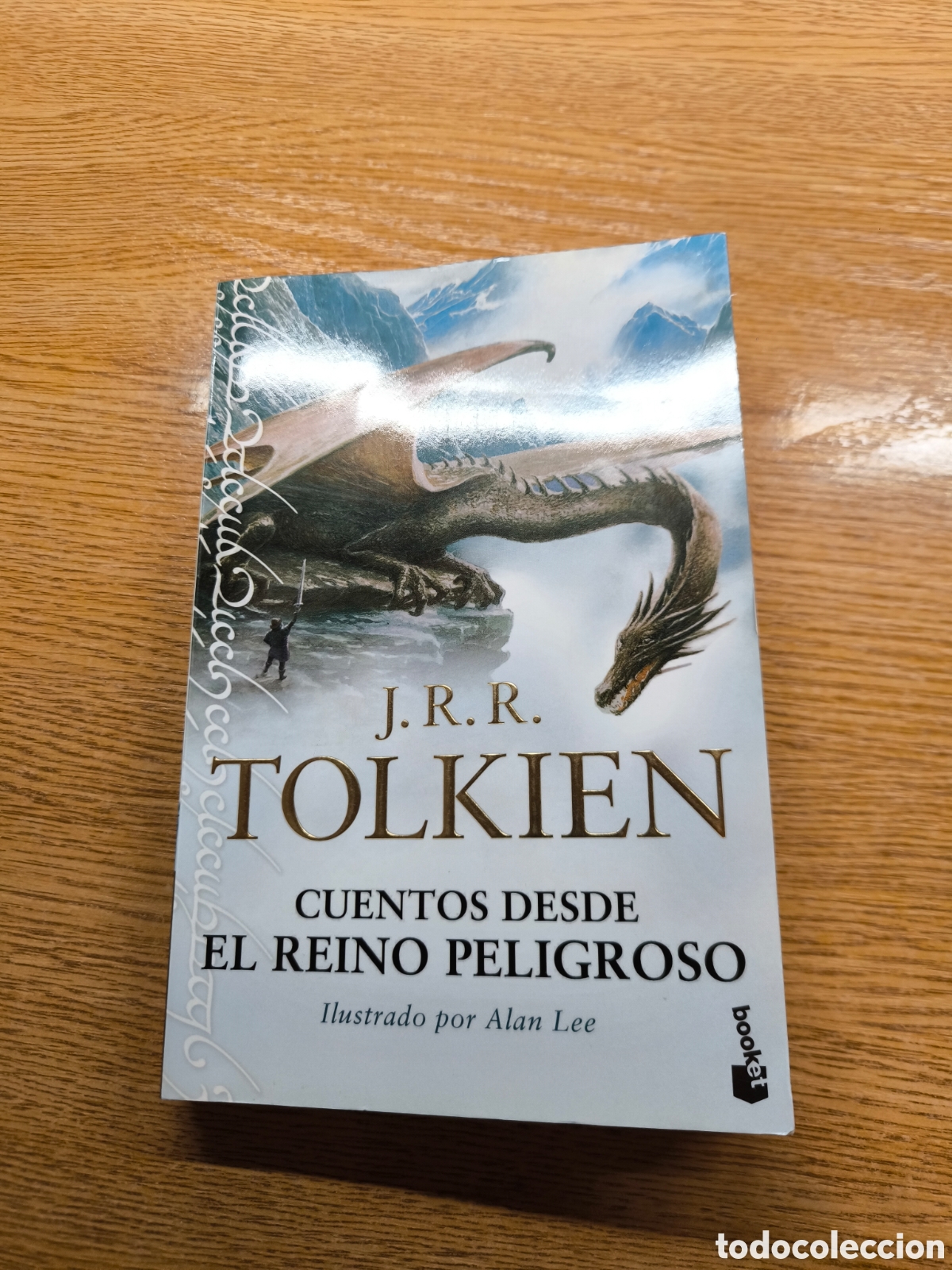 Libri di seconda mano: Tolkien: Cuentos desde el Reino Peligroso + A Guide to Tolkien