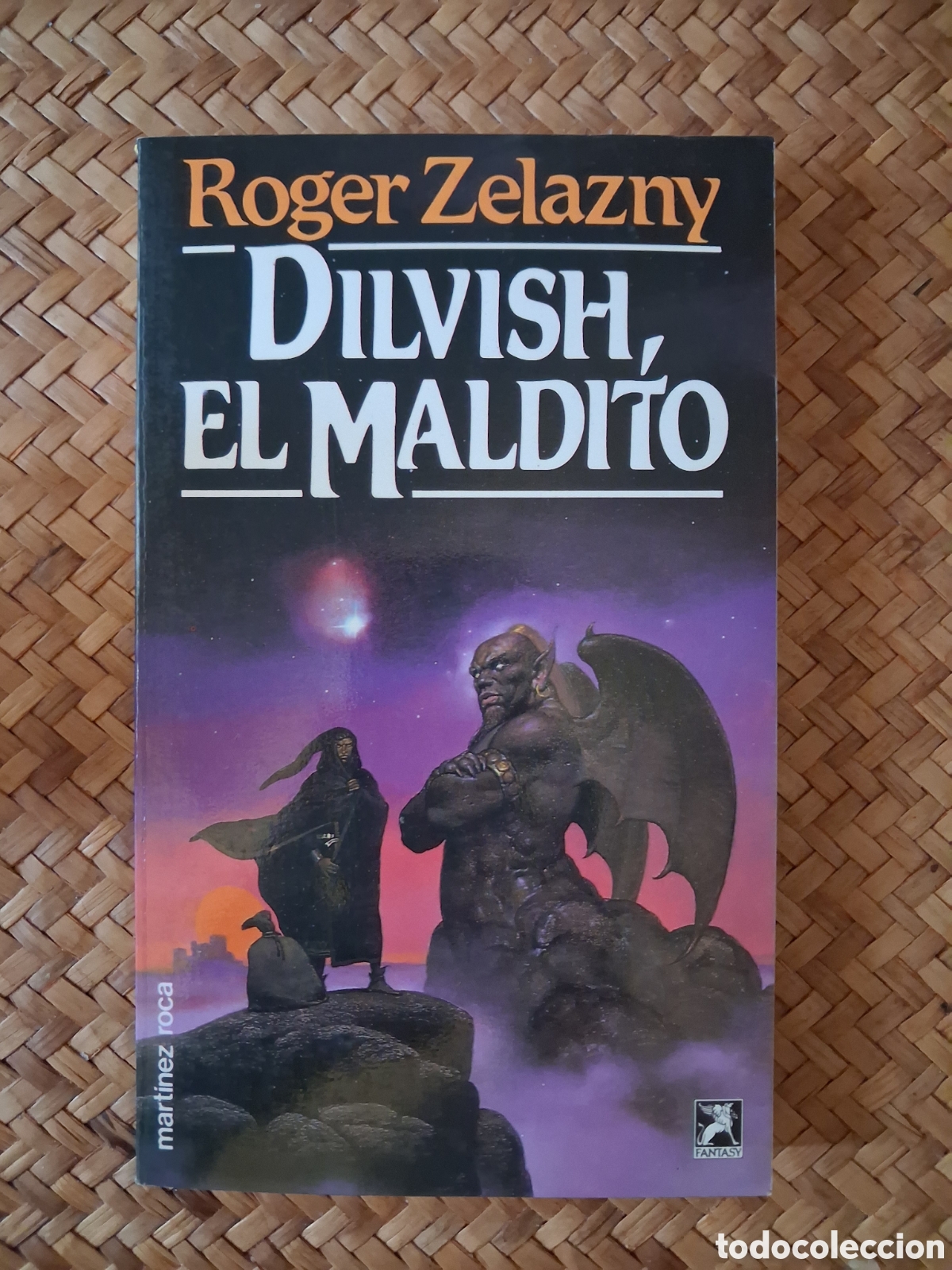 Libros de segunda mano: DILVISH, EL MALDITO. ROGER ZELAZNY. MART&Iacute;NEZ ROCA FANTASY, 1985.
