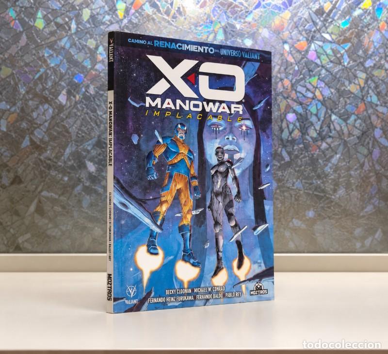 Libros de segunda mano: X-O Manowar: Implacable - Becky Cloonan, Michael Conrad, Liam Sharp, Pablo Rey - Moztros