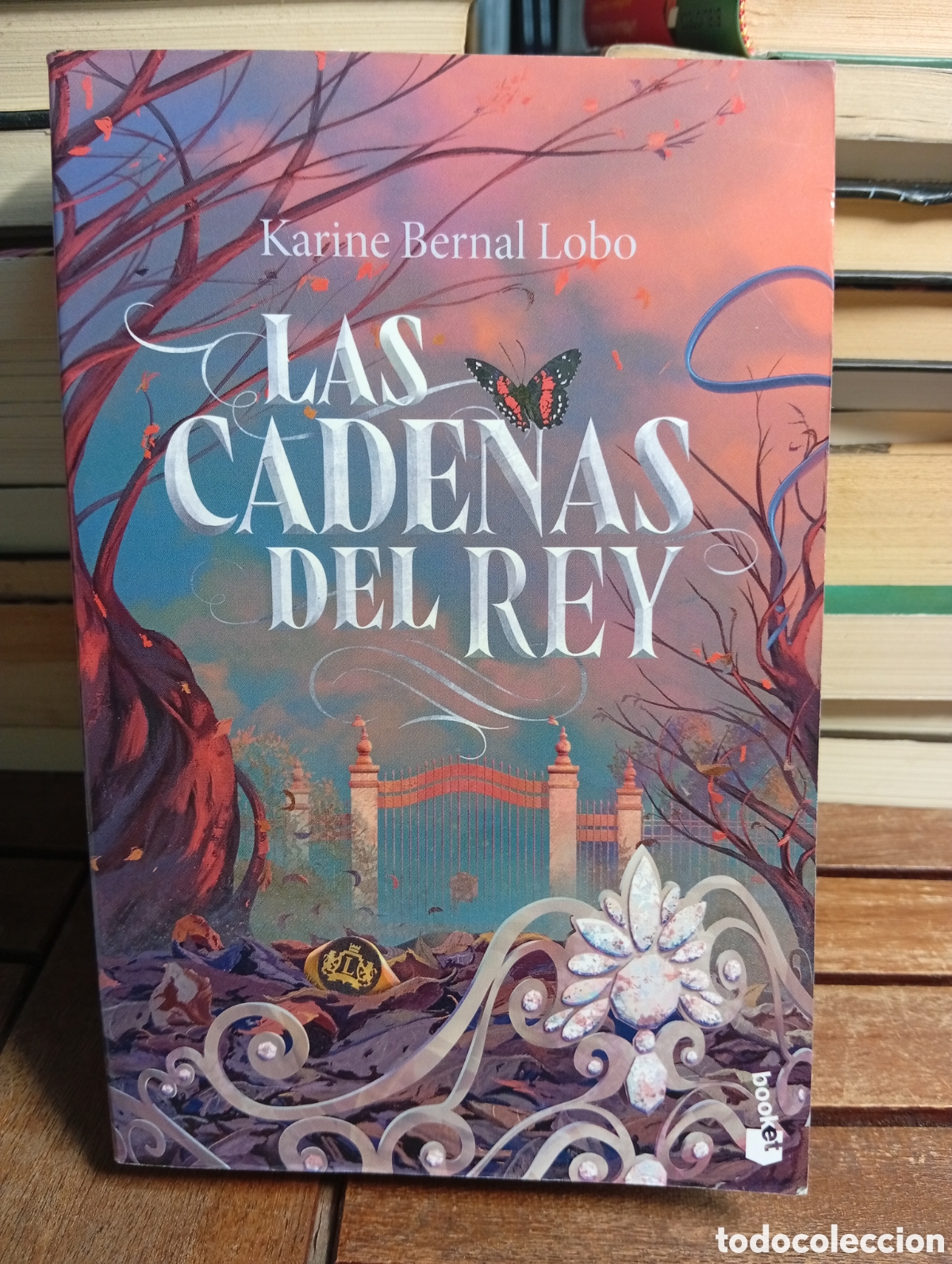 Libros de segunda mano: Las cadenas del Rey Karine Bernal Lobo booket