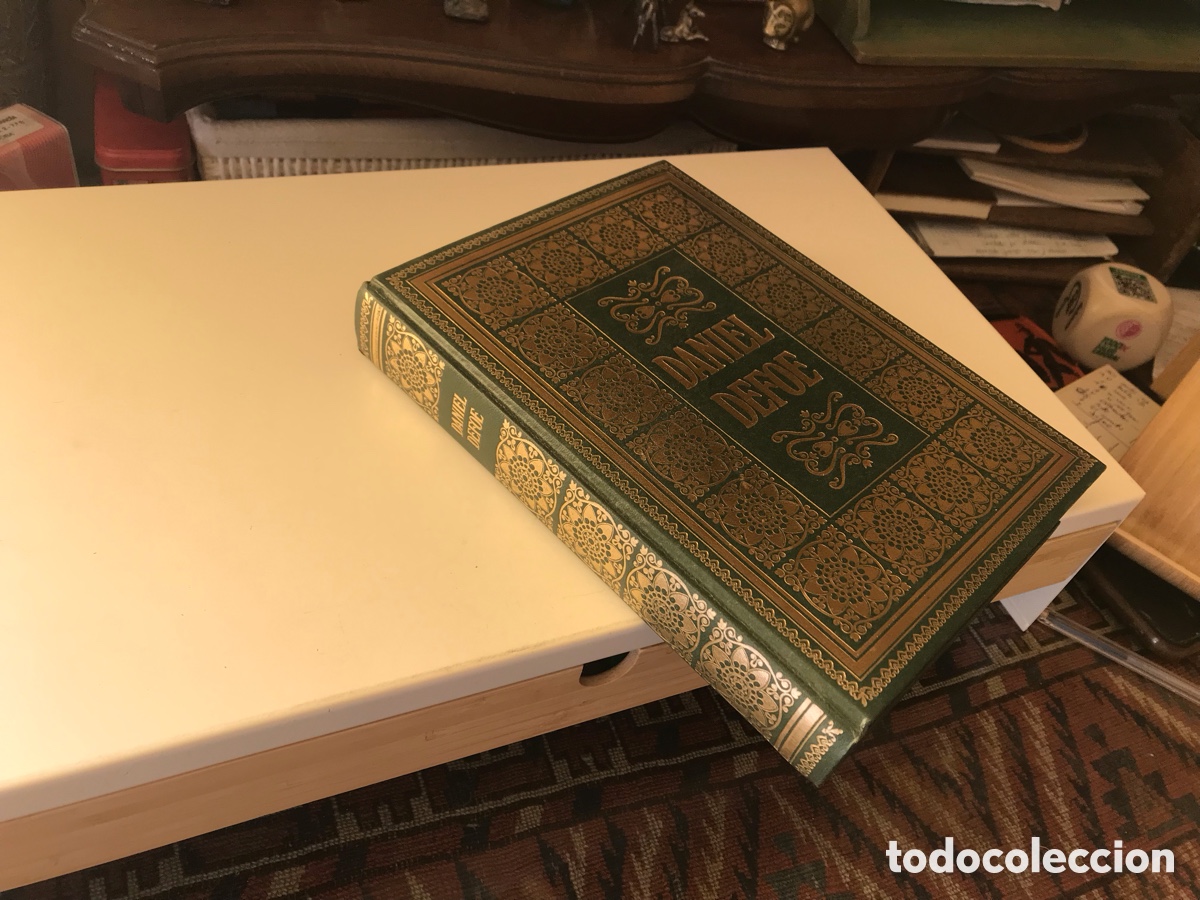 Libros de segunda mano: Robinson Crusoe. Moll Flanders. Daniel Defoe. Ediciones Nauta