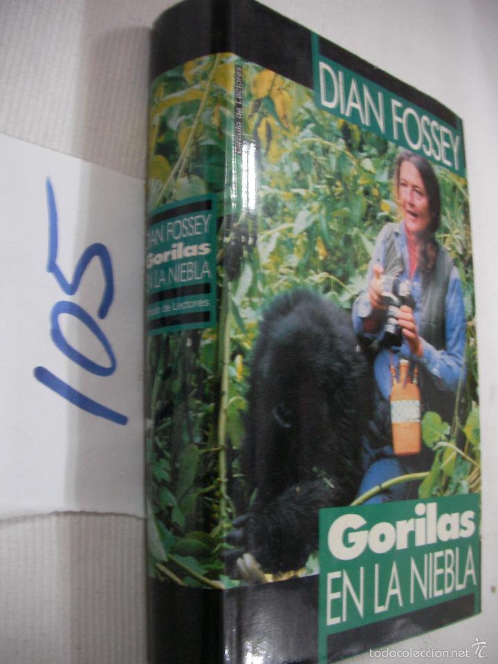 Libros de segunda mano: GORILAS EN LA NIEBLA - DIAN FOSSEY - Foto 1