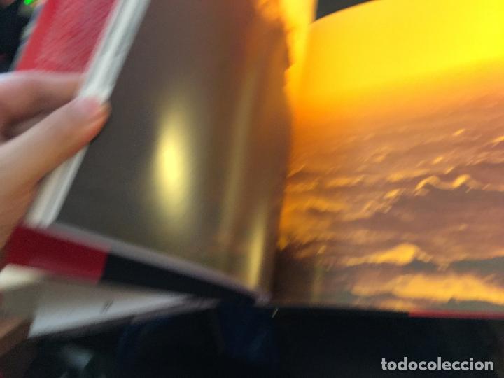 Libros de segunda mano: EL NOSTRE TEMPS . TAPA DURA CATALAN  (LB32) - Foto 3