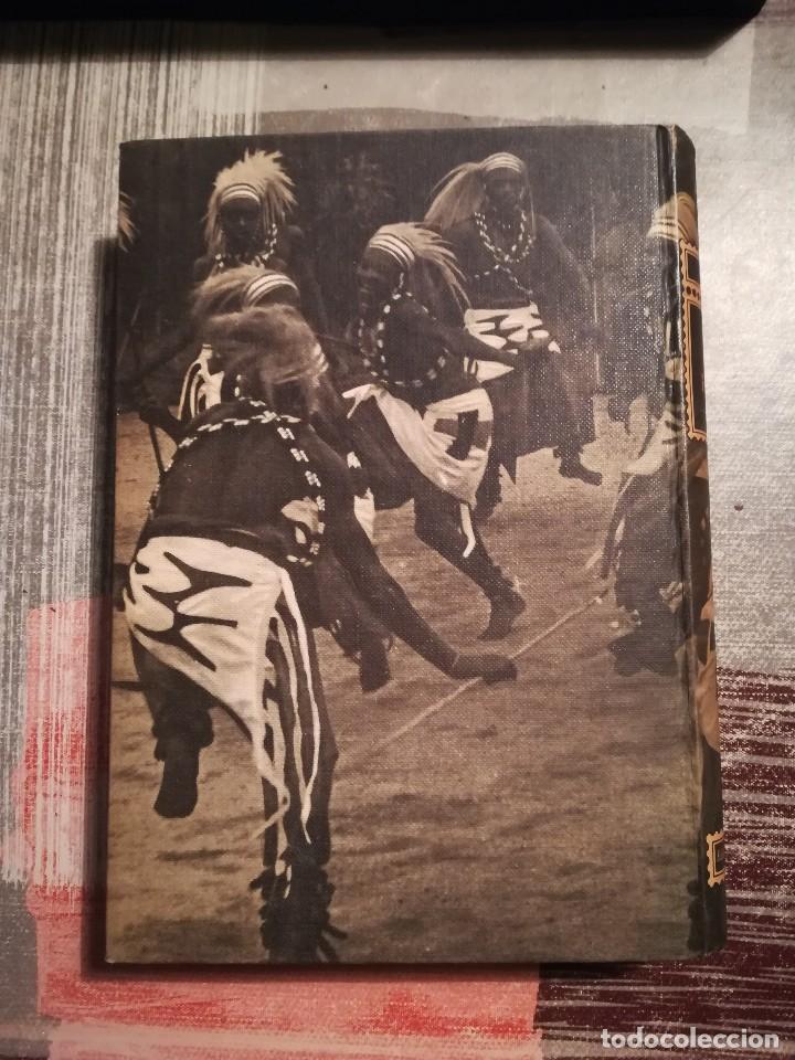 Libros de segunda mano: Razas humanas - Augusto Panyella - Biblioteca Hispania - 1961 - Foto 1