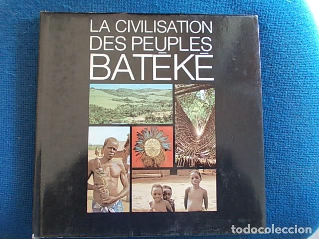 Libros de segunda mano: La civilisation des peuples Bateke - Foto 1