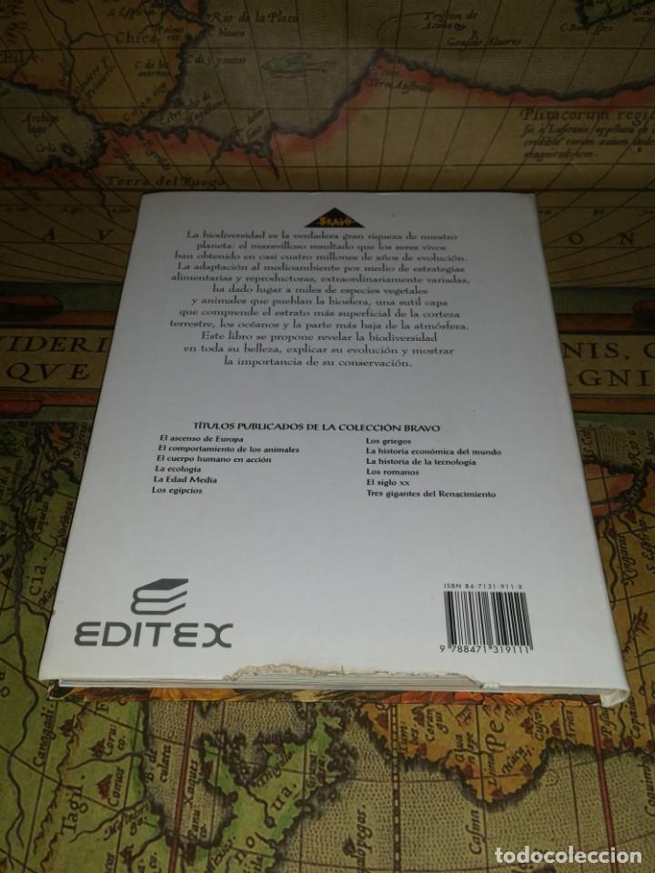 Libros de segunda mano: LA ECOLOG&Iacute;A. LAS MIL CARAS DE LA VIDA. BRAVO 2000. - Foto 2