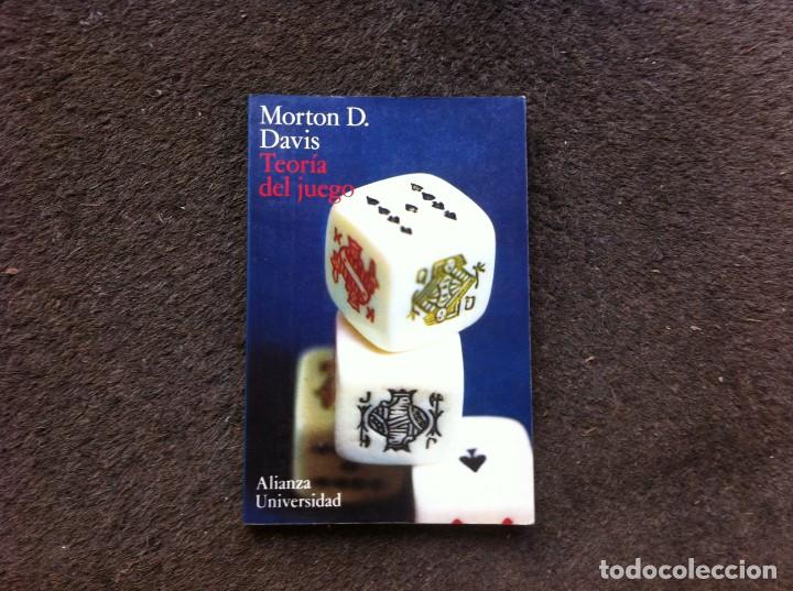 Libros de segunda mano de ciencias: MORTON D. DAVIS.  TEOR&Iacute;A DEL JUEGO. Ed. ALIANZA,  1971 - Foto 1