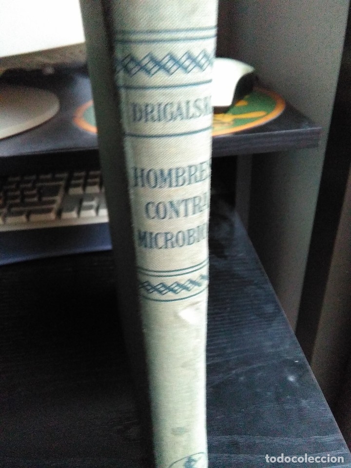 Libros de segunda mano: Wilhem von Drigalski, Hombres contra microbios - Foto 1