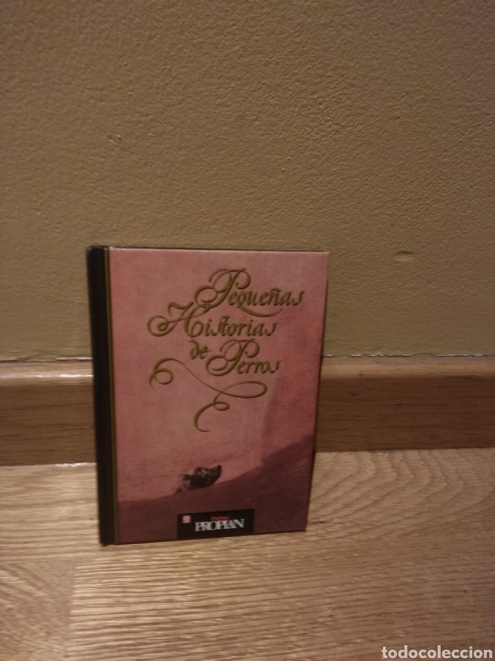 Libros de segunda mano: Peque&ntilde;as historias de perros - Foto 1