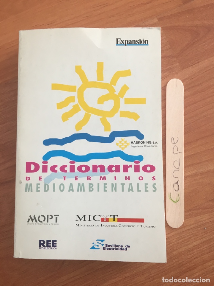 Libros de segunda mano: DICCIONARIO DE TERMINOS MEDIOAMBIENTALES. - Foto 1