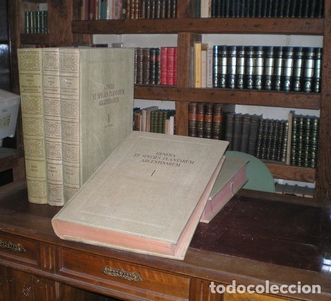 Libri di seconda mano: DESCOLE, Horatius R: GENERA ET SPECIES PLANTARUM ARGENTINARUM. 4 tomos en 5 vols. 678 l&aacute;minas