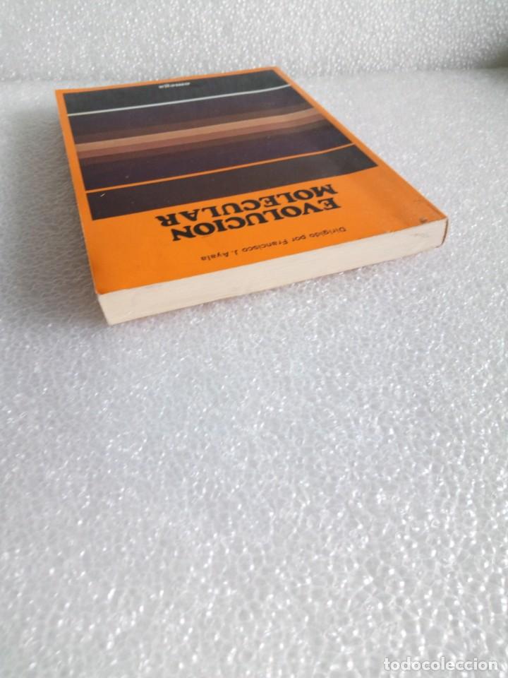 Libros de segunda mano: EVOLUCION MOLECULAR. AYALA, Francisco J - Foto 5