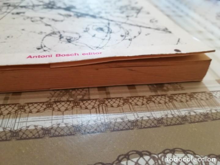 Libros de segunda mano de ciencias: El car&aacute;cter de la ley f&iacute;sica - Richard Feynman - Foto 3