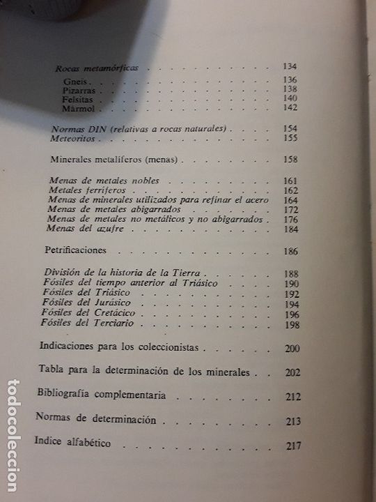 Libros de segunda mano: Rocas y minerales, de Walter Schumann. Omega, 1998. - Foto 3