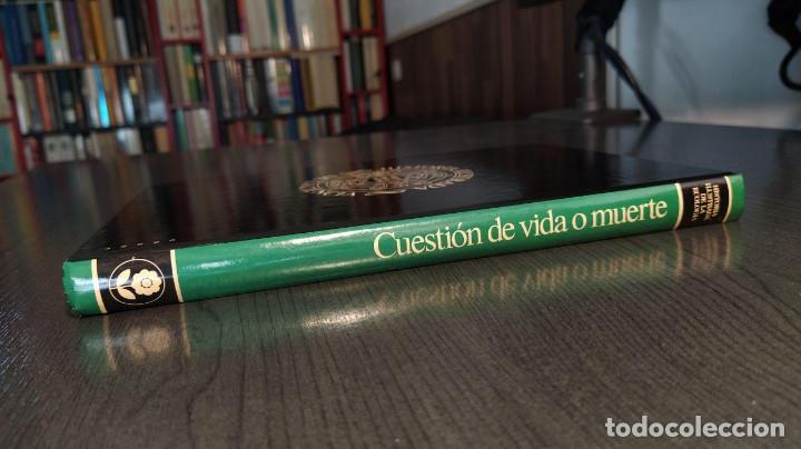 Libros de segunda mano: CUESTION DE VIDA O MUERTE.  GIORDANO REPOSSI.  CIRCULO DE LECTORES. - Foto 7