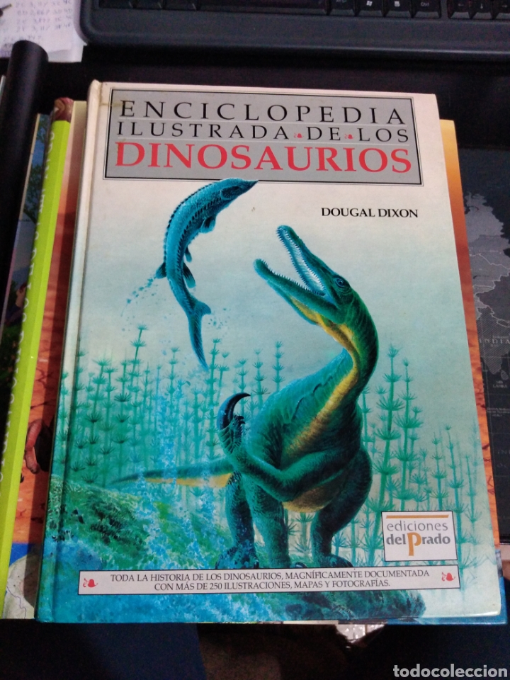 Libros de segunda mano: Enciclopedia ilustrada de los dinosaurios Dougal Dixon - Foto 1