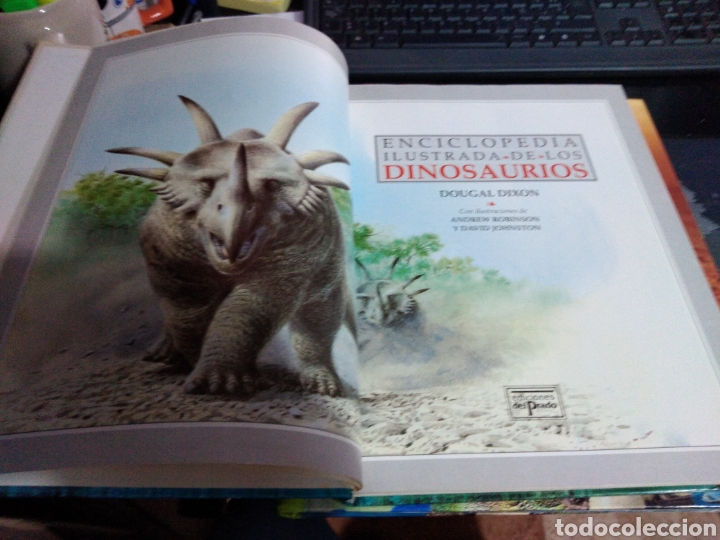 Libros de segunda mano: Enciclopedia ilustrada de los dinosaurios Dougal Dixon - Foto 3