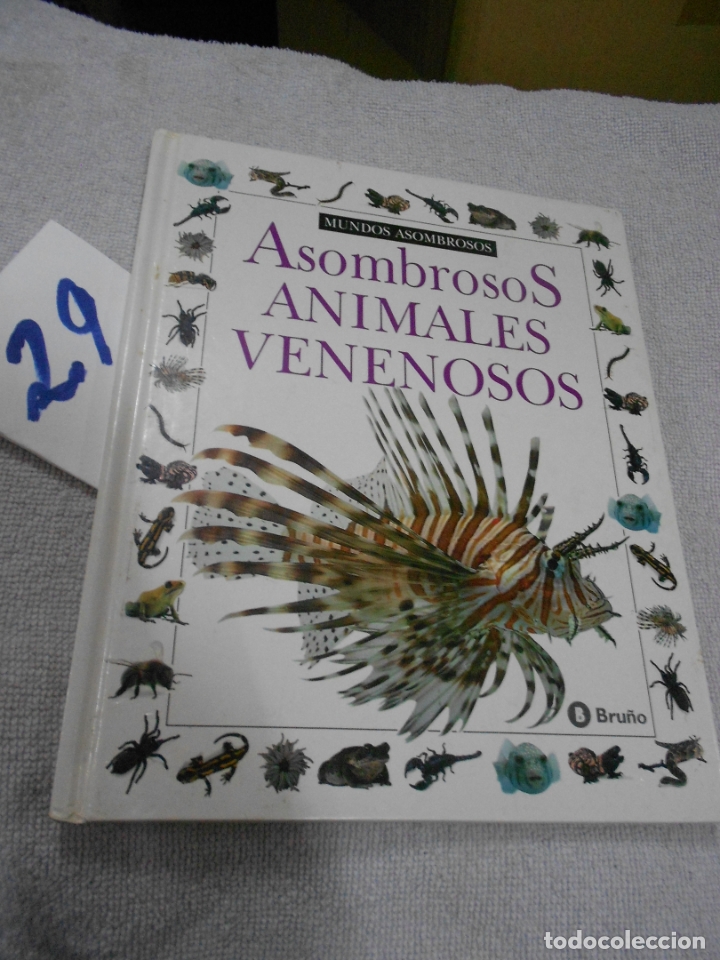 Libros de segunda mano: ASOMBROSOS ANIMALES VENENOSOS - Foto 1