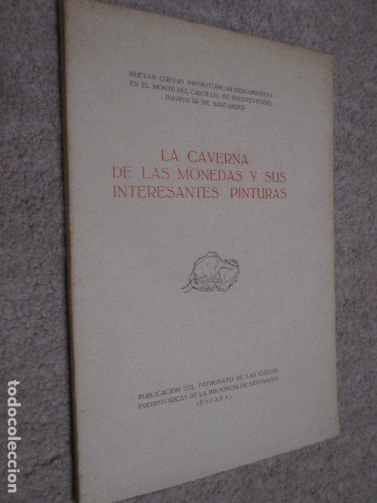 Libros de segunda mano: La caverna de las monedas y sus interesantes pinturas, Santander, 1953 - Foto 1