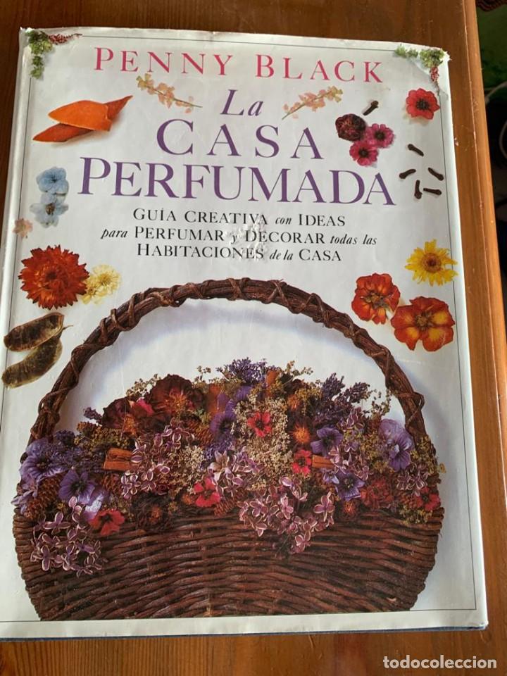 Libros de segunda mano: La casa perfumada - Penny Black - Foto 1