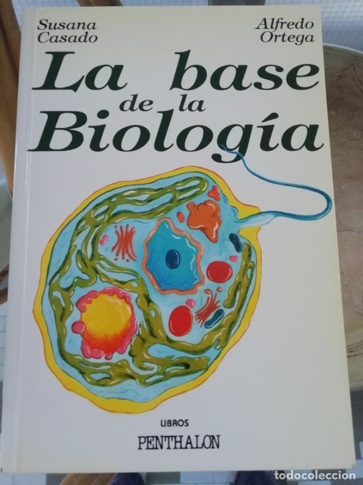 Libros de segunda mano: La base de la biolog&iacute;a de Susana Casado - Foto 1