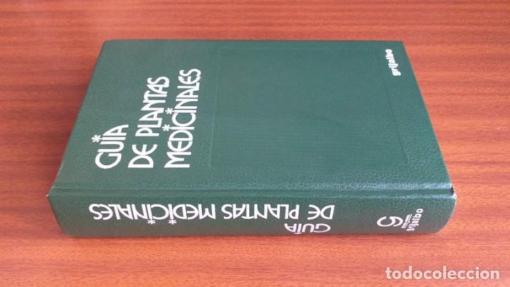 Libros de segunda mano: Gu&iacute;a de plantas medicinales --- Roberto Chiej - Foto 2