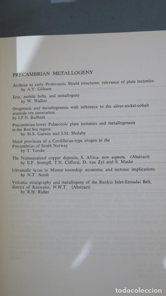 Libros de segunda mano: METALLOGENY AND PLATE TECTONICS. STRONG - Foto 4