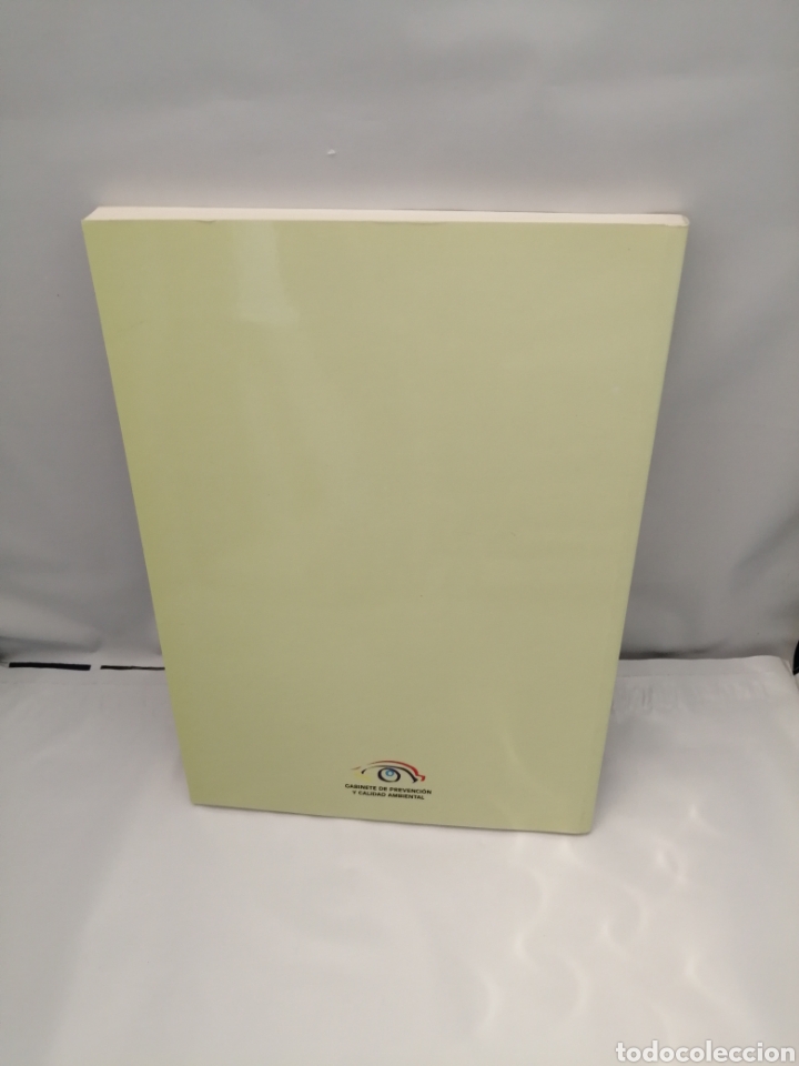 Libros de segunda mano de ciencias: Manual de Seguridad en los Laboratorios Qu&iacute;micos - Foto 2