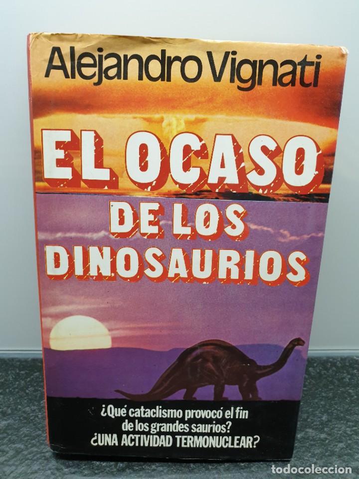 Libros de segunda mano: El Ocaso de los Dinosaurios. Alejandro Vignati. A.T.E. 1976. - Foto 1