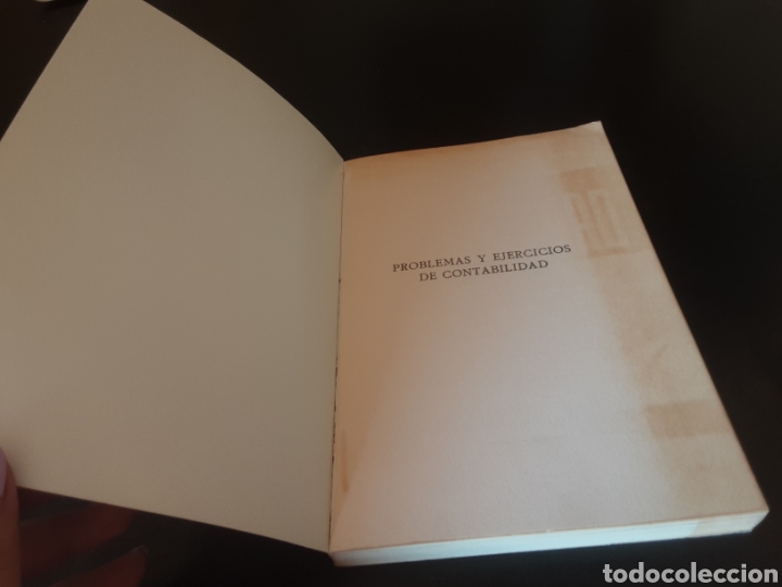 Libros de segunda mano de ciencias: Problemas y ejercicios de contabilidad con las soluciones correctas -Fernando Boter- - Foto 5