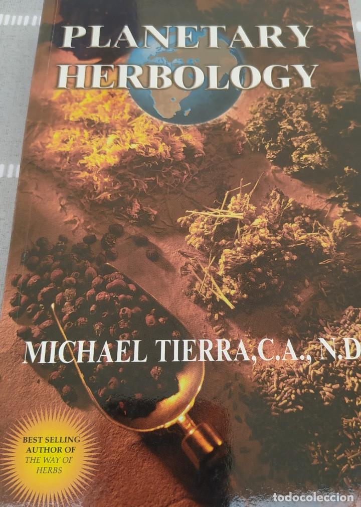 Libros de segunda mano: Planetary Herbology. (Tierra, Michael) - Foto 1