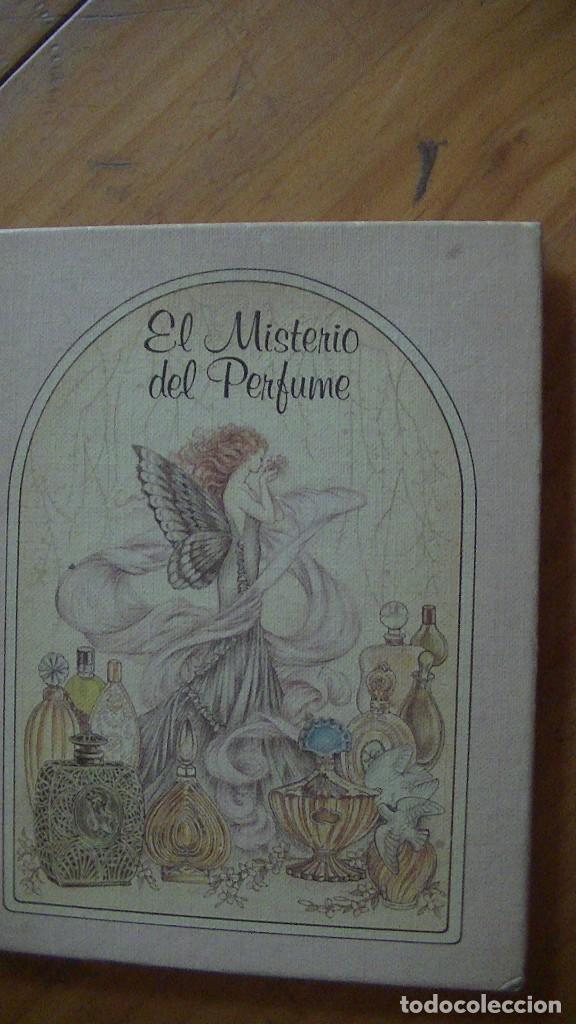 Libros de segunda mano: Schnitzer, Rita. El misterio del perfume . ELFOS 1984 - Foto 1