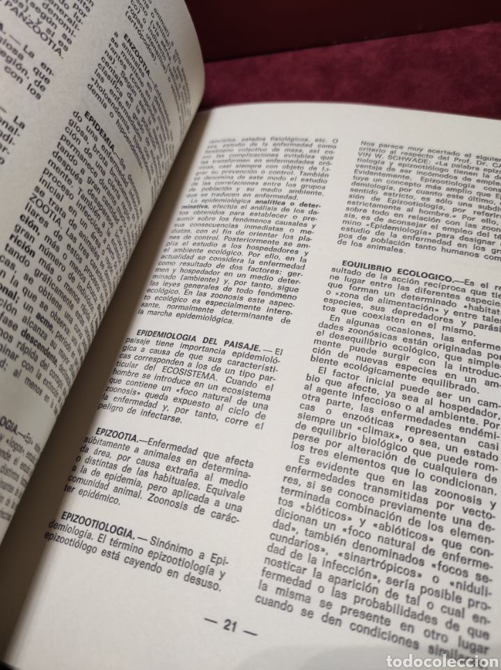 Libros de segunda mano de ciencias: ZOONOSIS Y PATOLOG&Iacute;A COMPARADA 1972 - Foto 6