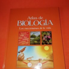 Libros de segunda mano: ATLAS DE BIOLOGIA. LOS MECANISMOS DE LA VIDA. CULTURAL DE EDICIONES S.A. EDICION 2002. Lote 307085208